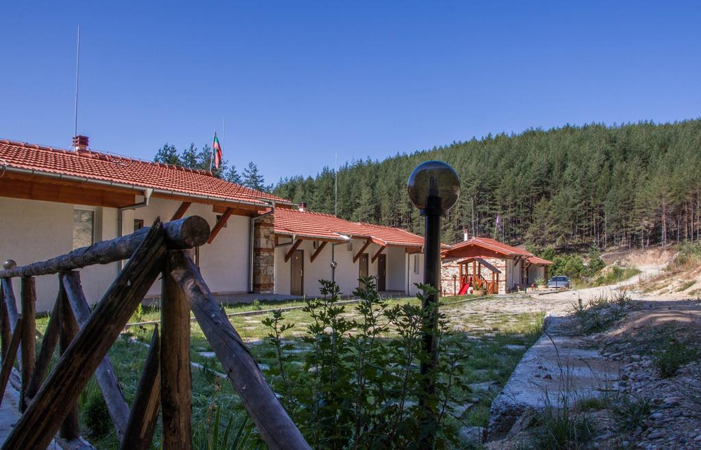 Guesthouses Prav Kamen Dolno Dryanovo Exterior foto