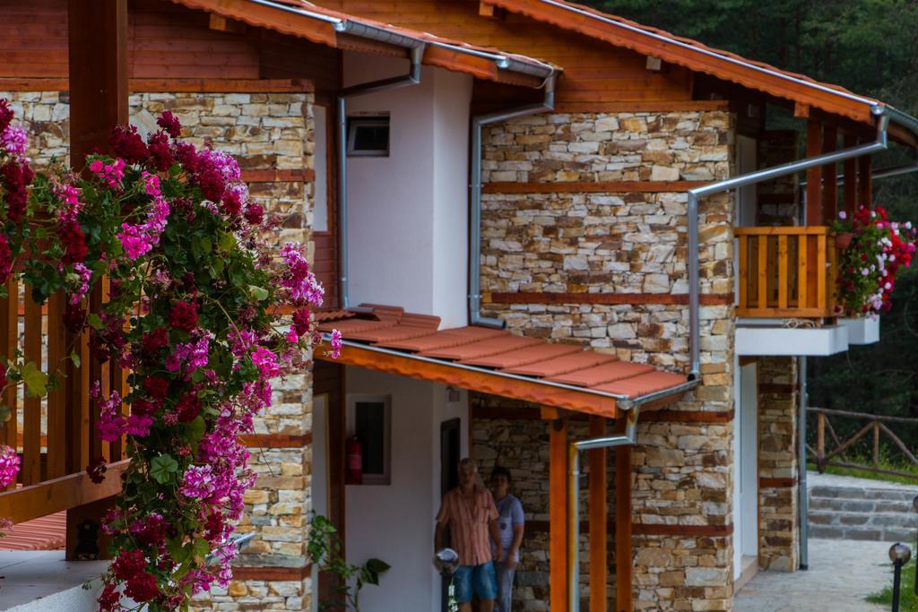 Guesthouses Prav Kamen Dolno Dryanovo Exterior foto