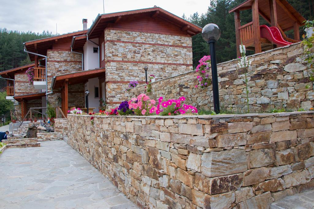 Guesthouses Prav Kamen Dolno Dryanovo Exterior foto