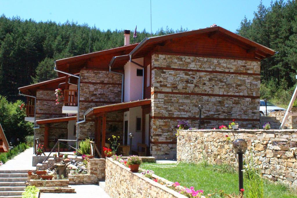 Guesthouses Prav Kamen Dolno Dryanovo Exterior foto