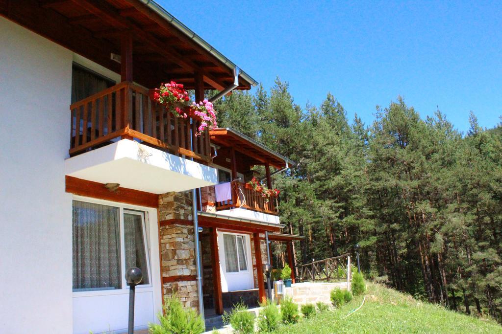 Guesthouses Prav Kamen Dolno Dryanovo Exterior foto