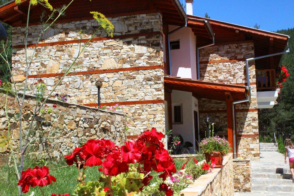Guesthouses Prav Kamen Dolno Dryanovo Exterior foto
